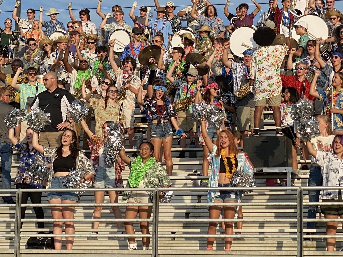 BobCarnaroli's tweet photo. Raider Valley was rocking tonight as the Raiders defeated a very good Dawson team 46 - 10 in front of a great crowd.. the team, fans, student section, band, and cheerleaders put it all together! That’s how we roll in Raider Nation. @NFTheNation @nfhs_cheer @NoFoFootball https://t.co/XO8c0rvc6N