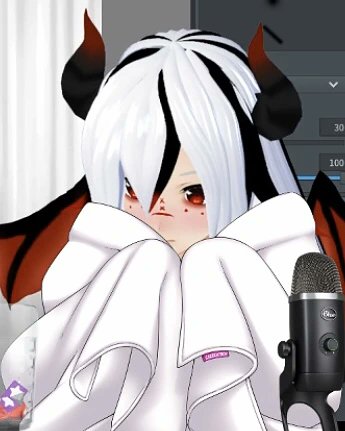 xXM00nyyXx's tweet photo. Me sad no talk #Vtuber #blanket https://t.co/NJSq2UM2f4