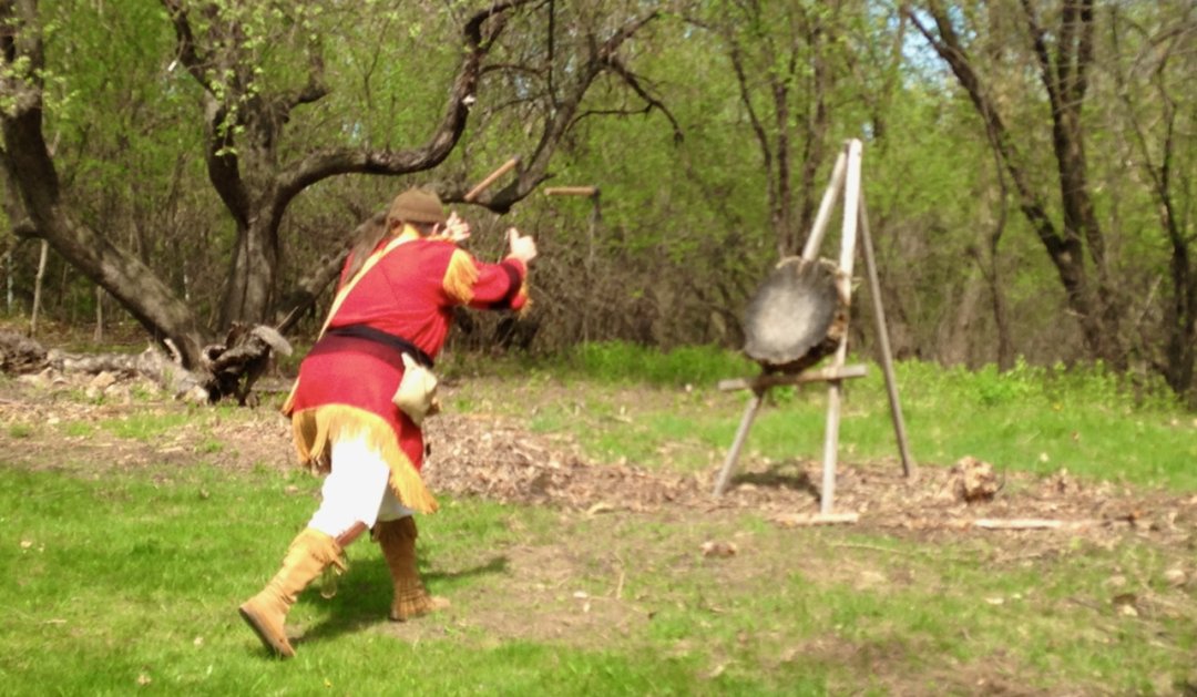 There are still spots left for our Explore the Fur Trade Family Program tomorrow! Join us for survival skills and a tomahawk throwing demonstration! Reserve your spot at heritagehillgb.org/education/new-…

#FamilyProgram #FurTrade #Tomahawk