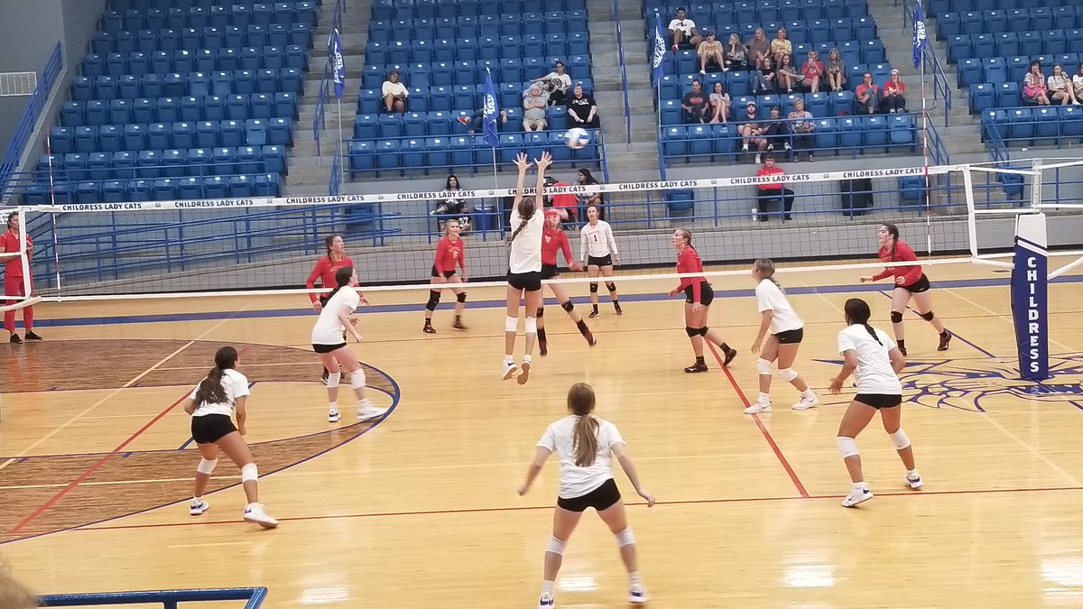 ladycatvball's tweet photo. 2021 Lady Cats looking good at first scrimmages against Pampa and West Texas! #leavingalegacy
#chsladycats
#ladycatvb
@CoachZ00930817 
@Coach_Sims https://t.co/WCxkcMI0PJ