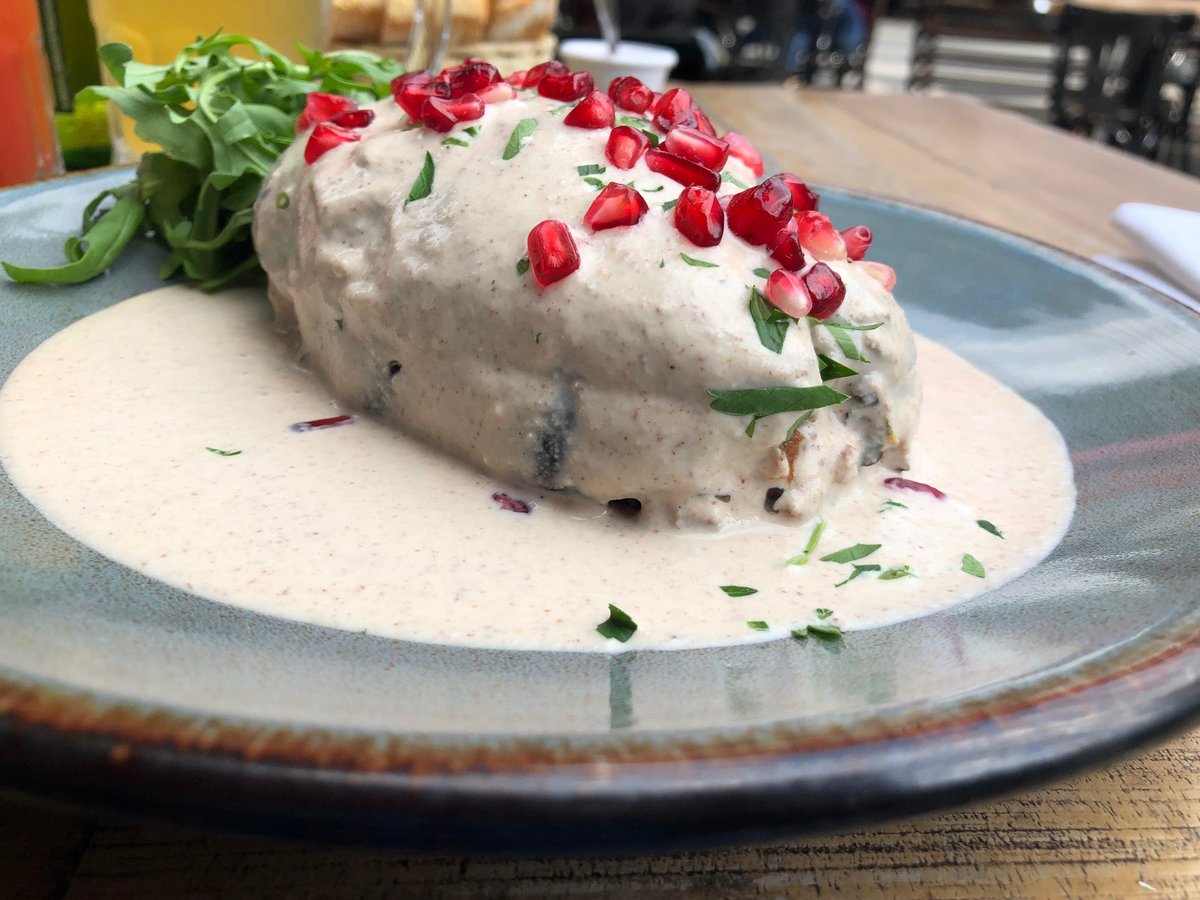 I'm at <a href="/Angelopolitano_/">Angelopolitano</a> Restaurante in Mexico, DF swarmapp.com/c/g5Qyhu3Rfmk