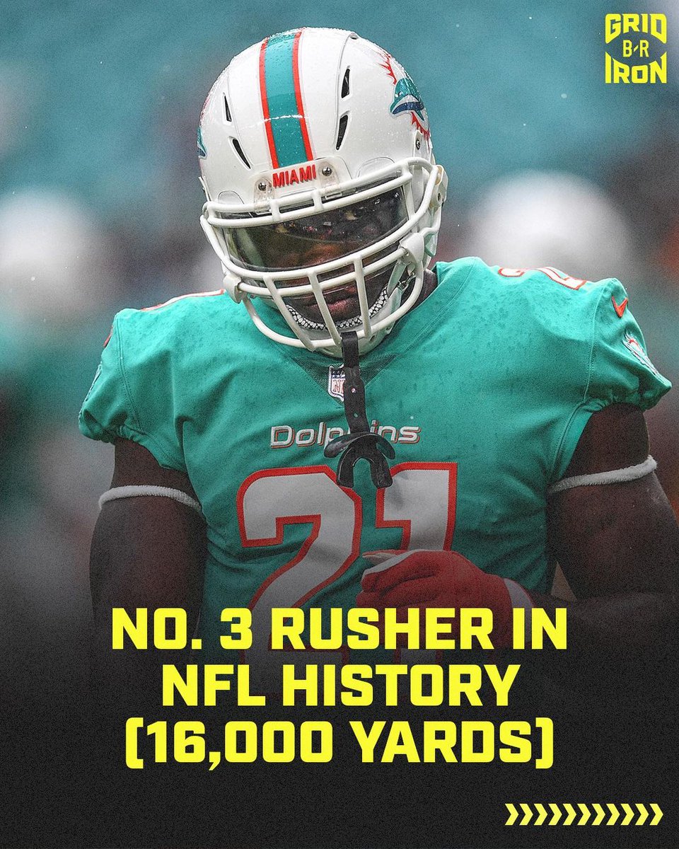 BleacherReport's tweet photo. It's NFL Hall of Fame weekend. @frankgore's grind is worthy of Canton. @brgridiron https://t.co/XqlRAq7ZQq