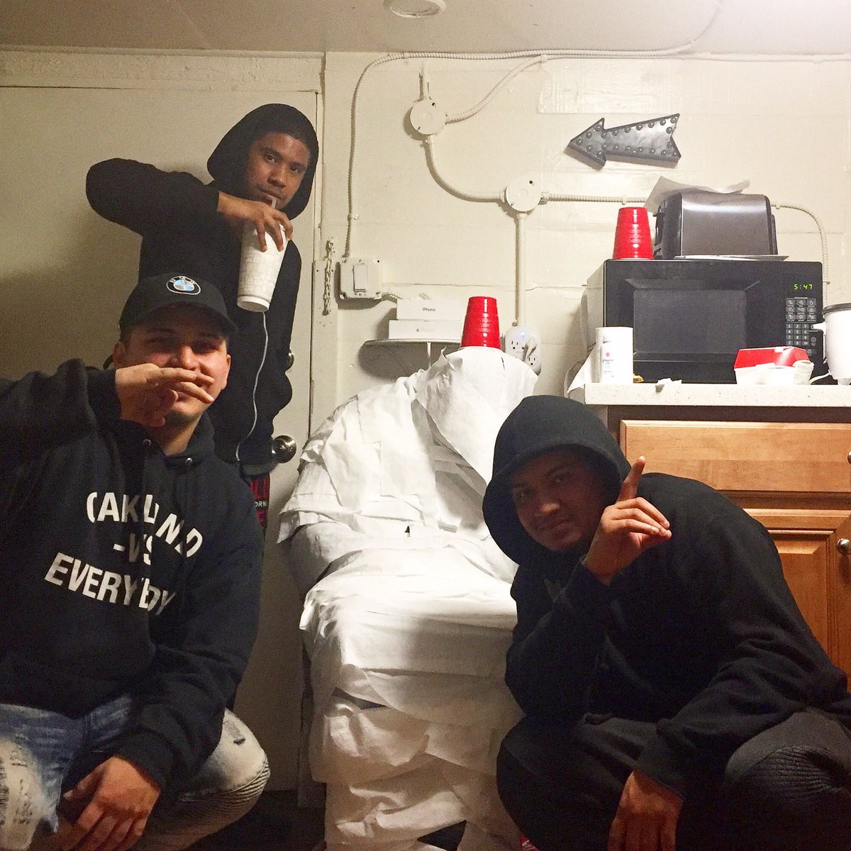 rise357's tweet photo. Life without the team ainโt really living dawg #RipLeak #RipStorm #MUSTHAVECASH #MHC4L https://t.co/Ri7uvCmN68