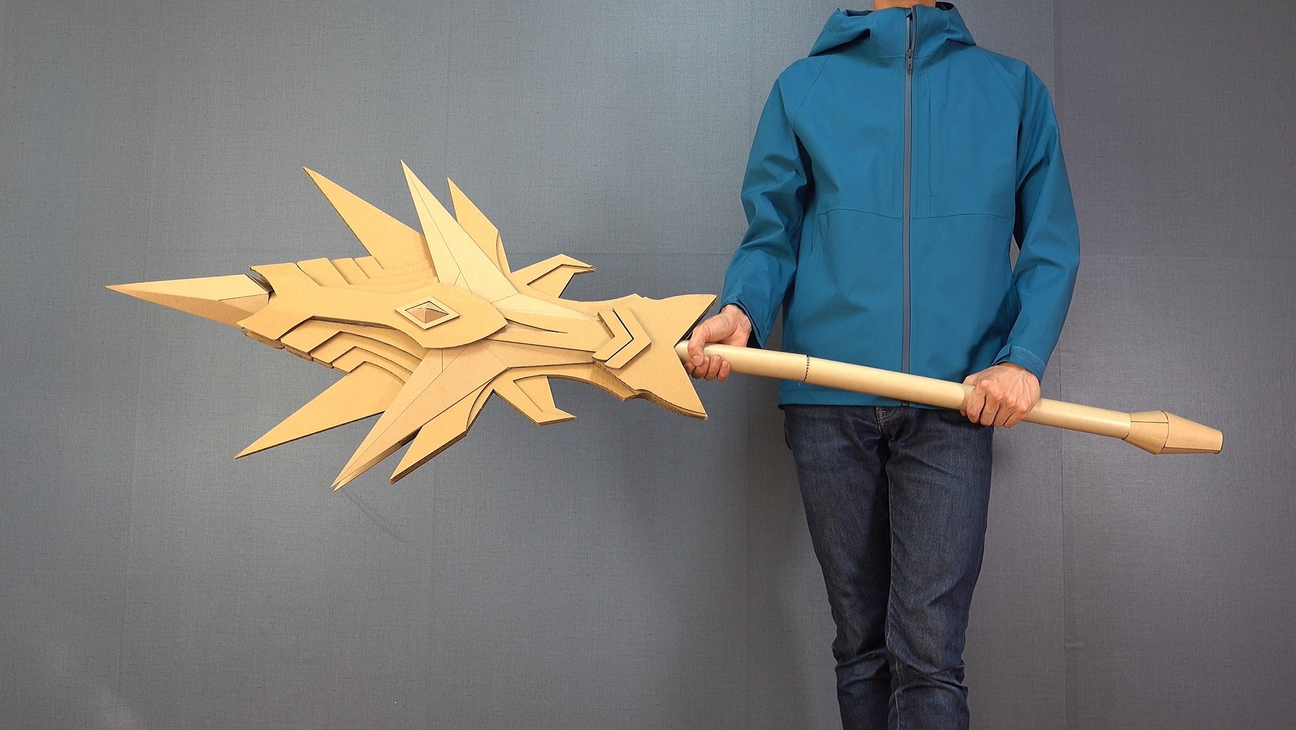 Twitter 上的 つくるさん ダンボール工作 Crafty Transformer ダンボール工作 鎧の魔槍 分解して槍 盾にできます ダイの大冒険 Vジャンプレイ T Co 9vvusmuseh Twitter