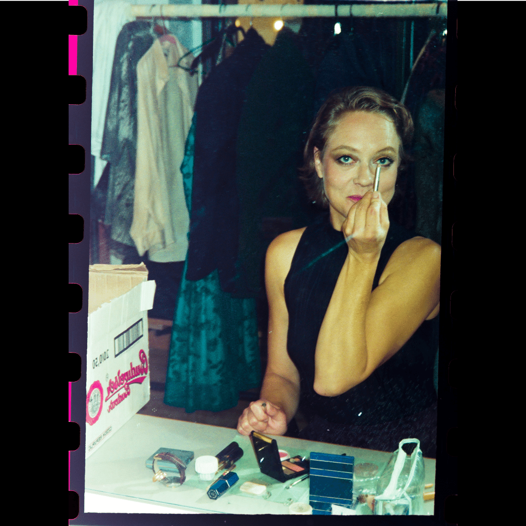 oneyellowrabbit's tweet photo. From the Traverse Theatre  with One Yellow Rabbit international tour to the Edinburgh Festival Fringe in 1994. Behind-the-scenes photographs by Andy Curtis. 

#yyc #yycarts #yycphotography #performingarts #CanadianTheatre #photography #edfringe #oneyellowrabbit https://t.co/YOaiWSQBd3