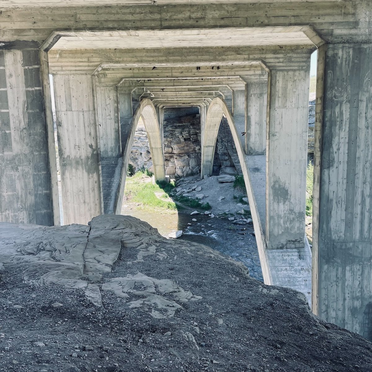 PhoneExperts tweet media