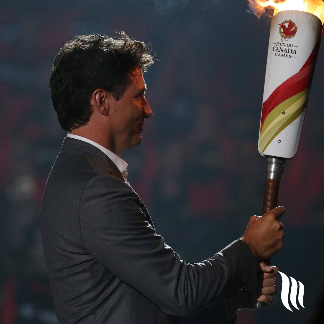 2022CanadaGames's tweet image. At this exact moment next year, 🇨🇦's from coast-to-coast-to-coast will gather at the @MeridianCentre_  in downtown @St_Catharines to officially kick start the Niagara 2022 @CanadaGames.

Until then, enjoy some of our favourite Opening Ceremony photos from past Games. #OneYearToGo