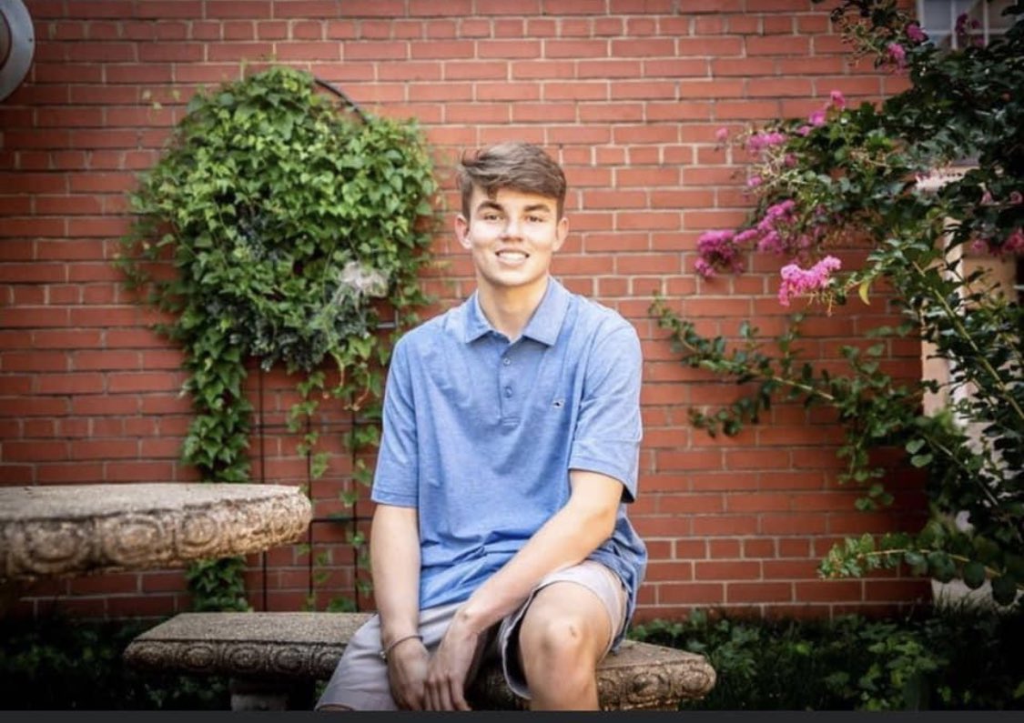 PennyS104's tweet photo. Happy 18th Birthday!!! ❤️🎉🎈 https://t.co/w3obyoRx1Z