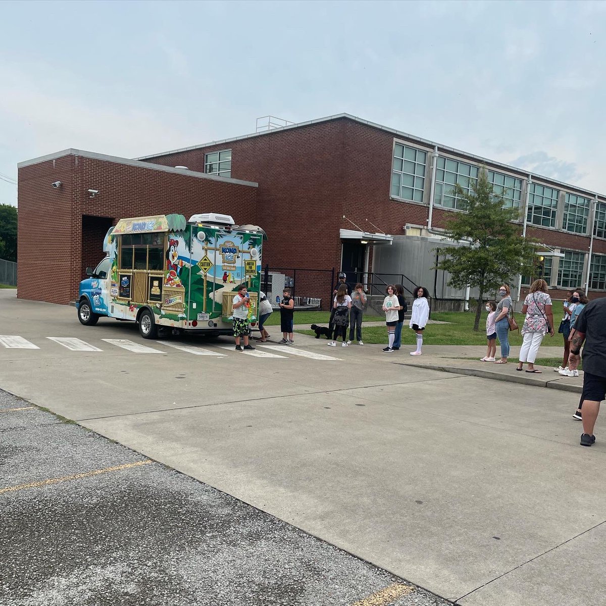 Thank you PTSO for putting on this amazing block party 🎉🍧 #isaaclitton