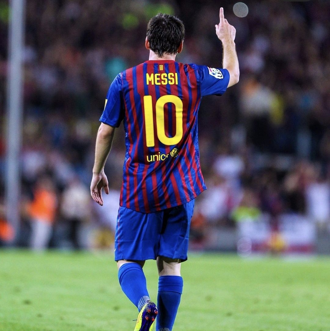 vmerajimenez911's tweet photo. Gracias por todo Leo,dejas un vacío que no se va a poder llenar nunca,tengo el corazón roto,gracias por cada momento que me has regalado,te amo lionel Andrés messi❤ https://t.co/J1JrAeCwwq
