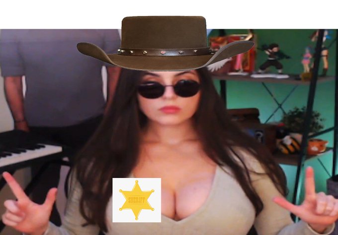yee haw https://t.co/qnGmsjX6Yo https://t.co/3RJvEVEtc9