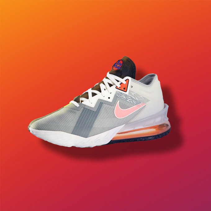 lebron 18 foot locker