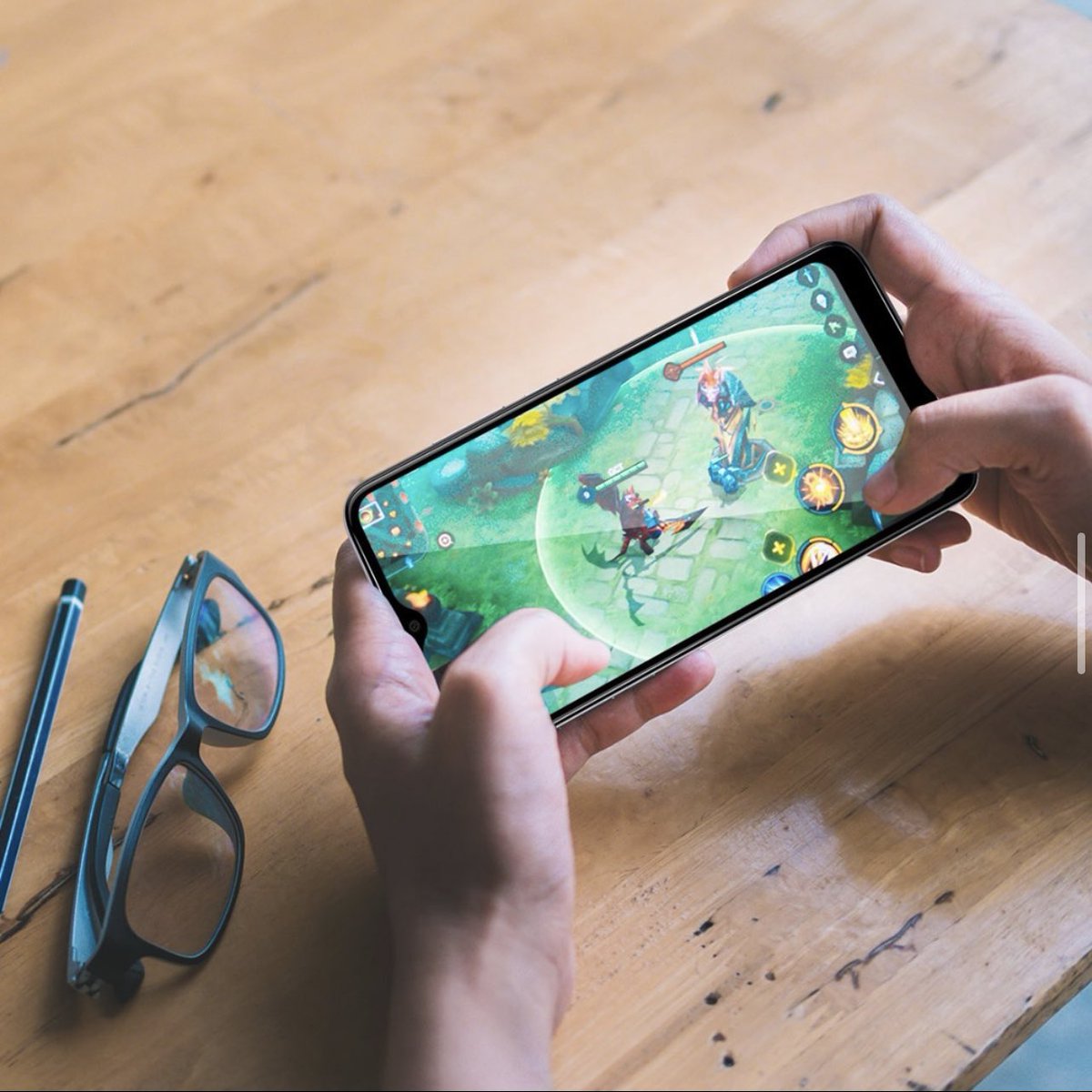Do you enjoy playing games or watch movies on your phone?
Coolpad Brisa is a perfect choice!

#coolpad #stayconnected #boostmobile #perfectchoice #FHD+ #THXaudio #pixelworks #dualcamera #premium #gorillaglass #technology #smartphone #saferandsmarter