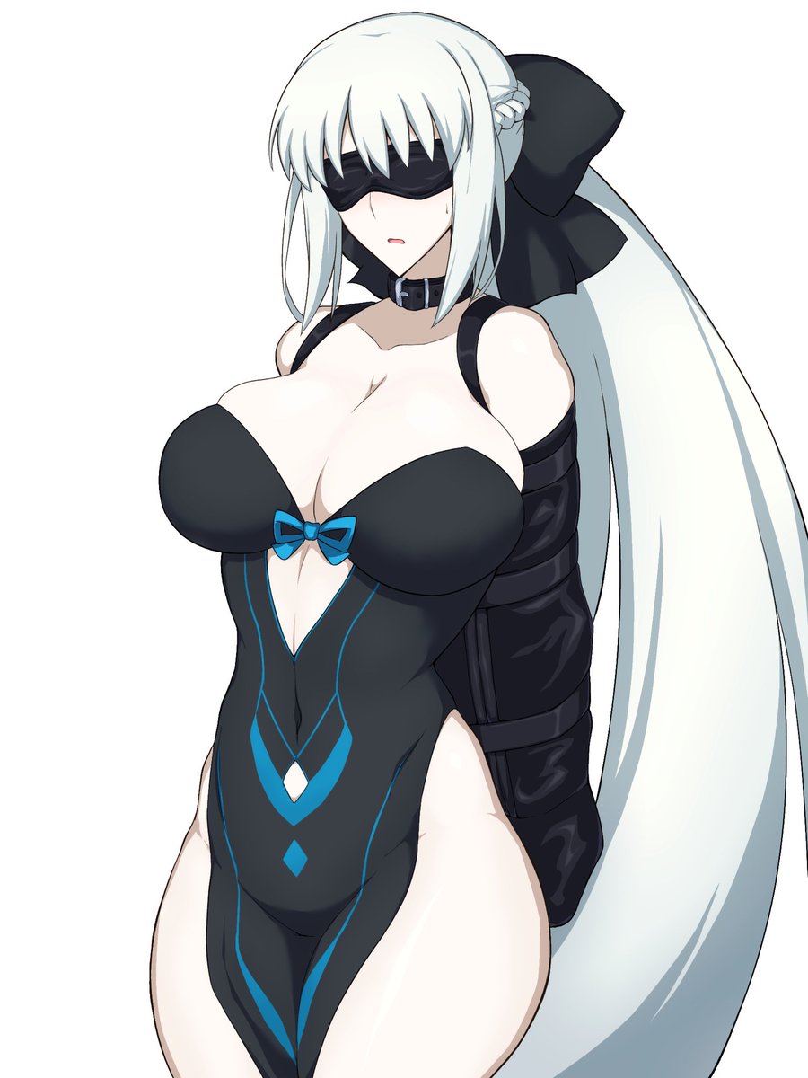 目隠しと猿轡を追加で装備 