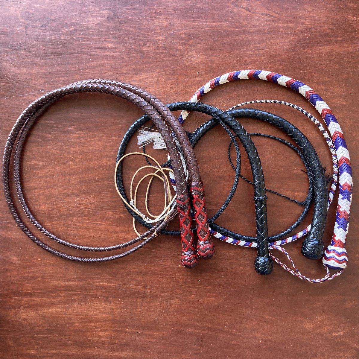 We're now down to the final 10 listings of the sale! There are 5 full size bull whips, 4 mini whips and singletails, and even a target stand!
.
.
#whip #whips #whipcracking #targetstand #whipsforsale #torrancefisher #swordguybuilds #leatherwhip #singletail