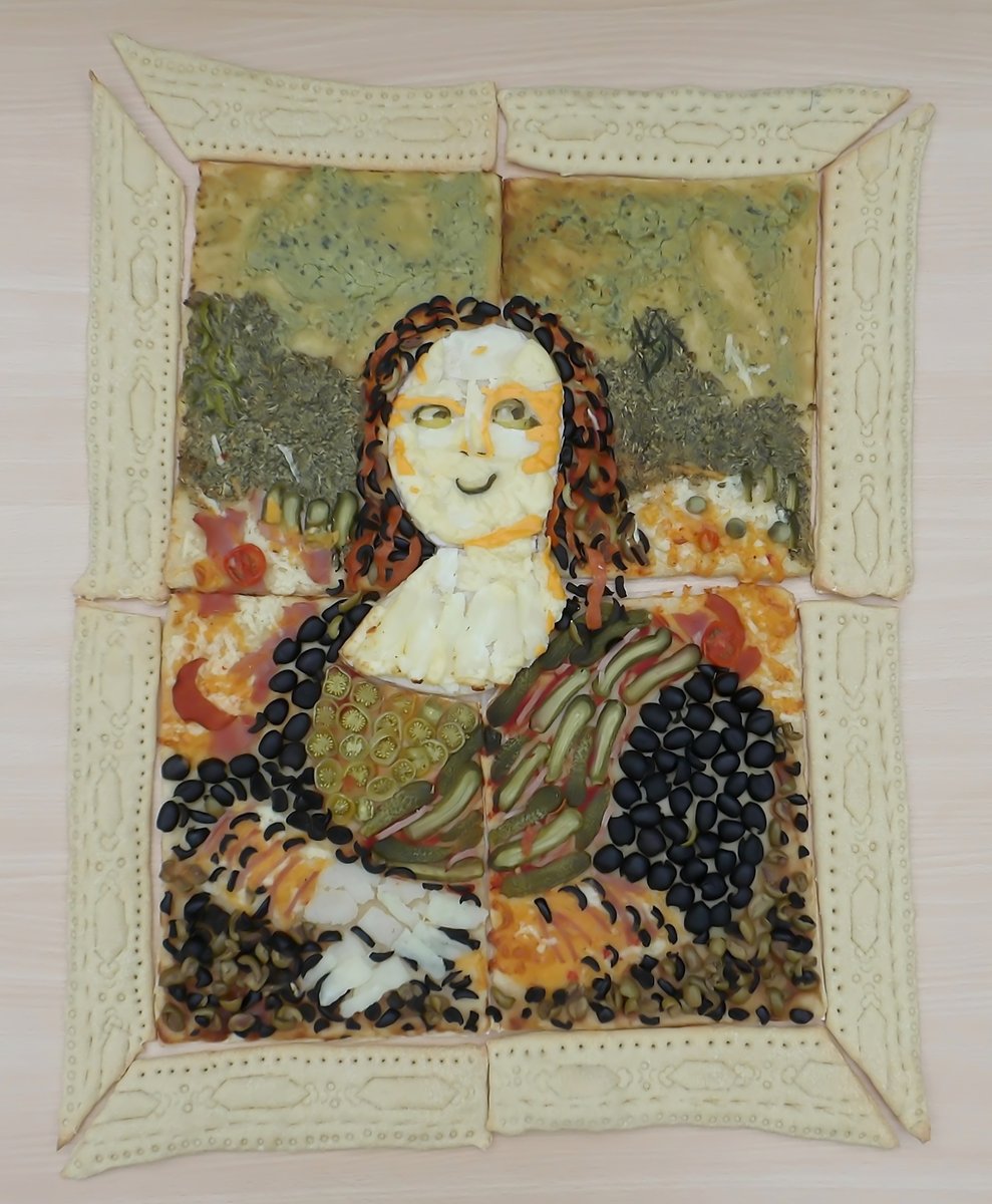 What's with that Mona Lisa smile? Soup's on! #GISH #ArtFeedsTheSpirit #EatTheRich <a href="/JeffBezos/">Jeff Bezos</a> <a href="/GISH/">GISH</a>