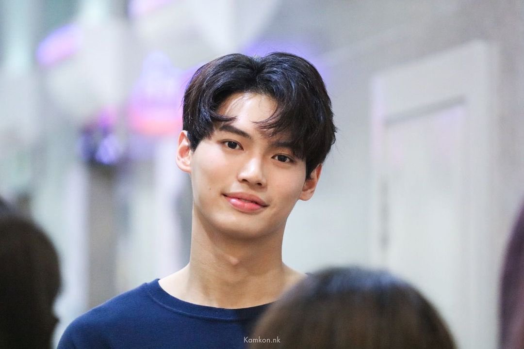 __opywpy__'s tweet photo. 以前黑髮的孩子🤏🏻🤏🏻
cr. kamkon.nk 
#winmetawin https://t.co/B2iGkDskDS