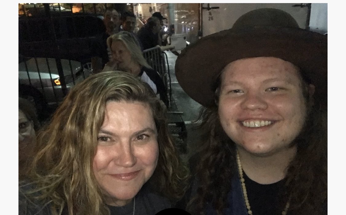DuchessofRnR's tweet photo. Can’t wait to see you tonight!! @Marcuskingband
@OpenHighwayFest @chesterfieldamp
#OpenHighwayFest https://t.co/7F9vMwzGZJ