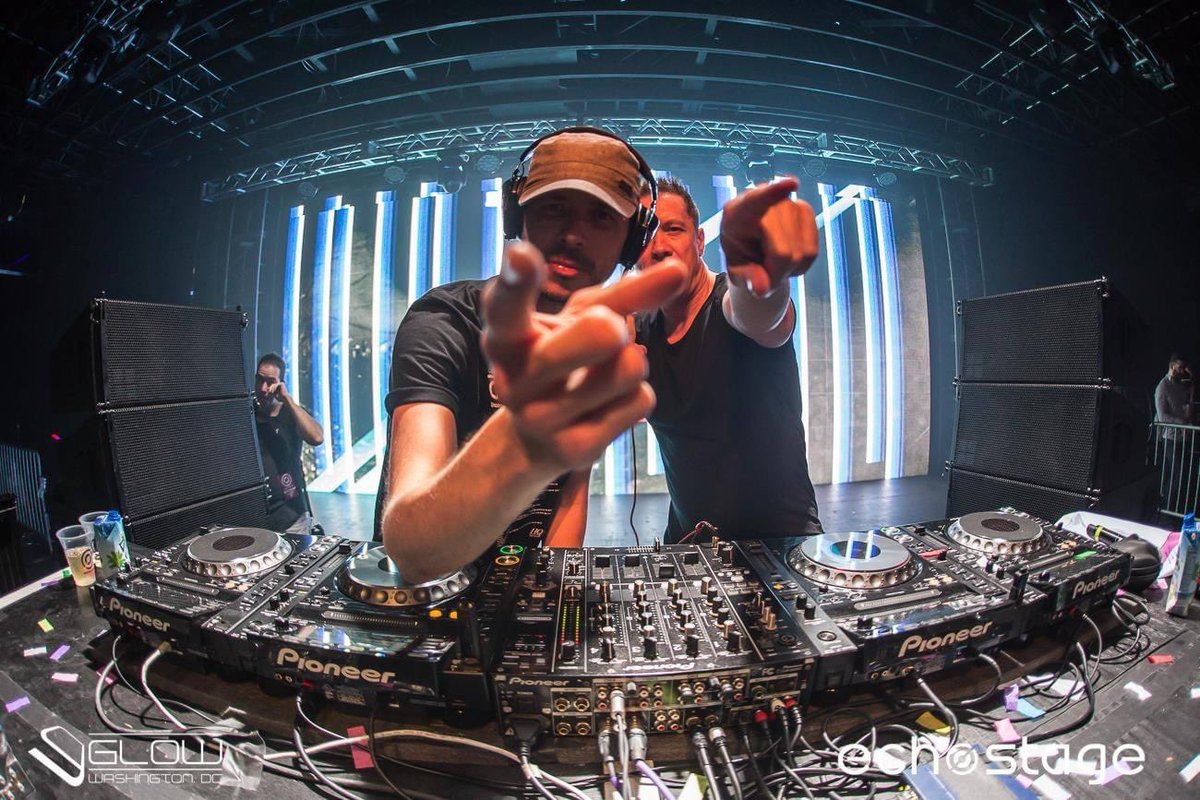 echostage's tweet photo. We can’t wait to #trance with our #Echofam! ✨ @DreamstateUSA presents @Tritonal and @cosmicgate TOMORROW! 🙌Tickets &amp; Tables → https://t.co/OAmhzKvJie https://t.co/ymM9rmT305