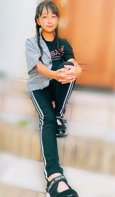 Twitterのコスプレ画像22