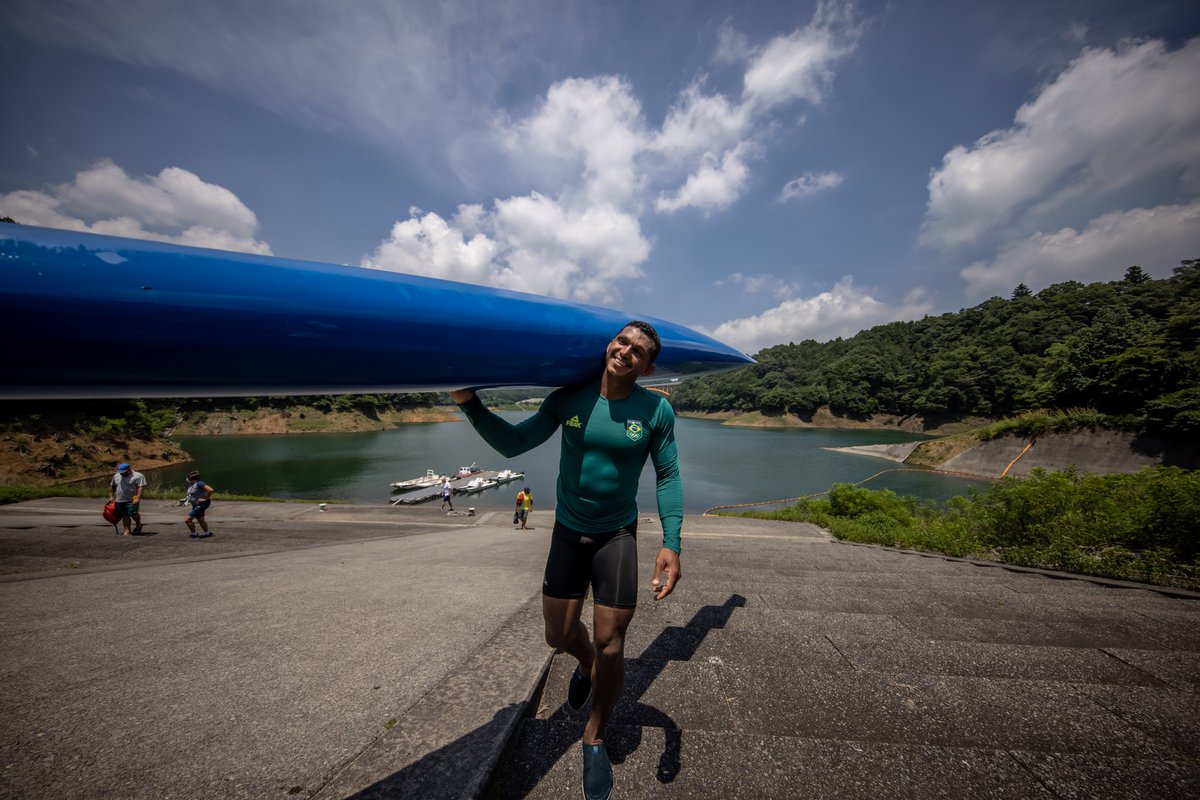 timebrasil's tweet photo. 🥇🚣🏽
ISAQUIAS QUEIROZ, senhoras e senhores, O BRABOOOOOOO!

💚💛💙🤍

#TimeBrasil  #CanoeSprint #JogosOlimpicos #Tokyo2020 

📸@jonneroriz /COB https://t.co/QYwSjq1iQV