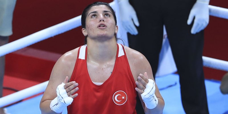 Helal olsun sana Busenaz..
Bu kocaman yürekli kız artık Olimpiyat şampiyonu..
#busenazsurmeneli