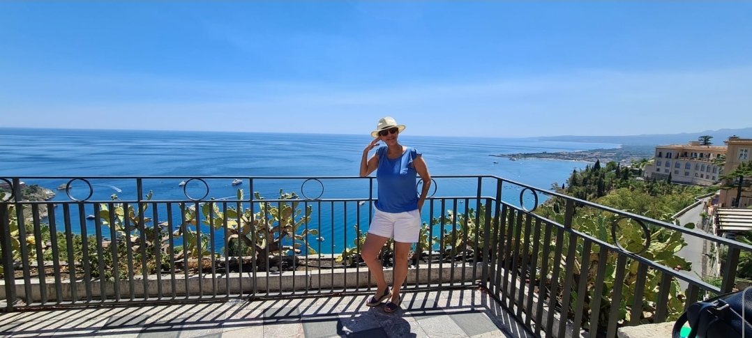 Quelle est ma couleur préférée ?
#Vacances #taormine #totalraccord