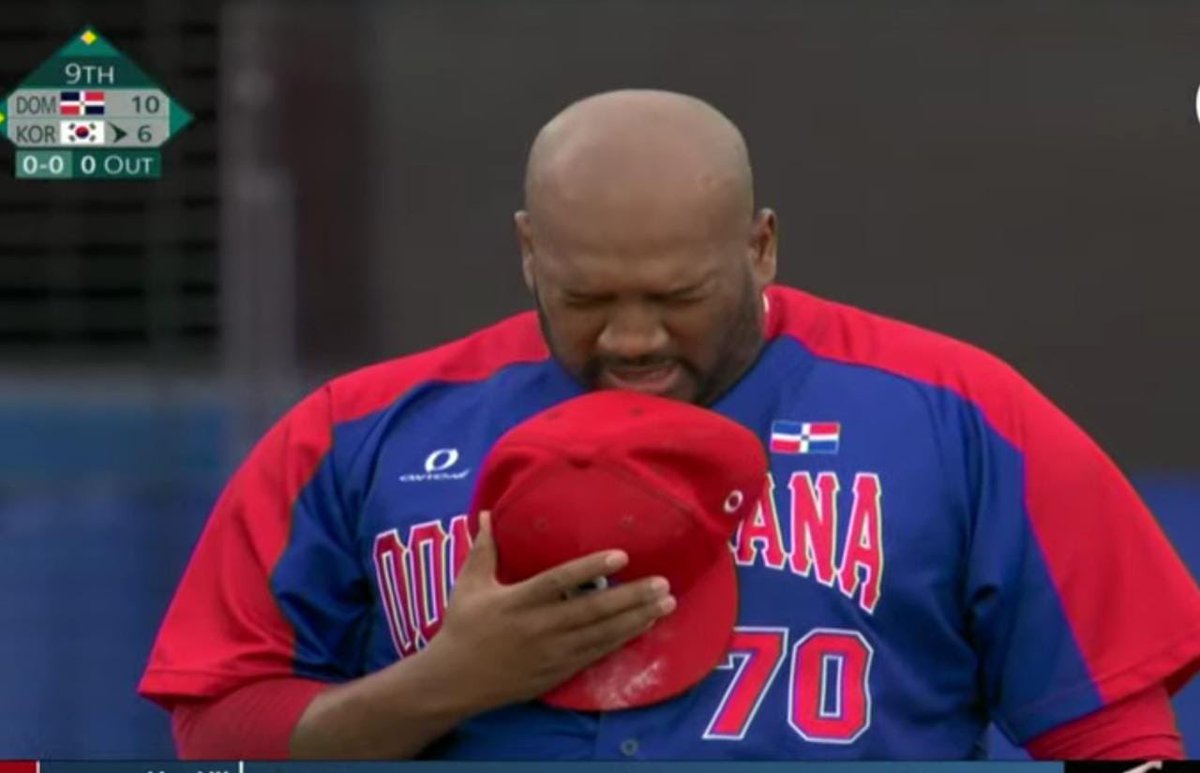 miderec_rd's tweet photo. ¡Día histórico!

Cinco medallas conseguidas por la República Dominicana en estos @juegosolimpicos de #Tokio2020.

Este bronce representa la primera presea para una representación del país en un deporte de conjunto en unos @juegosolimpicos.

¡Bravo!👏🏼👏🏼🇩🇴🇩🇴 https://t.co/nPdKTM8oSl