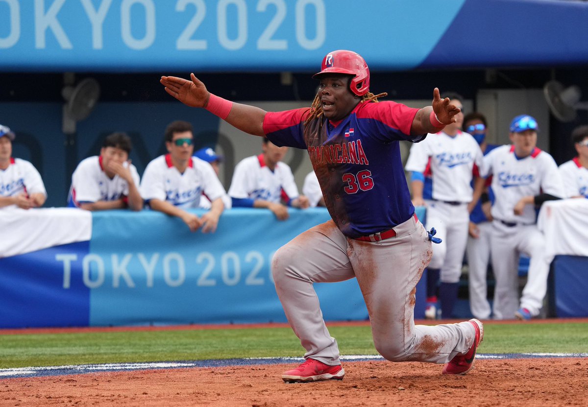 miderec_rd's tweet photo. ¡Día histórico!

Cinco medallas conseguidas por la República Dominicana en estos @juegosolimpicos de #Tokio2020.

Este bronce representa la primera presea para una representación del país en un deporte de conjunto en unos @juegosolimpicos.

¡Bravo!👏🏼👏🏼🇩🇴🇩🇴 https://t.co/nPdKTM8oSl