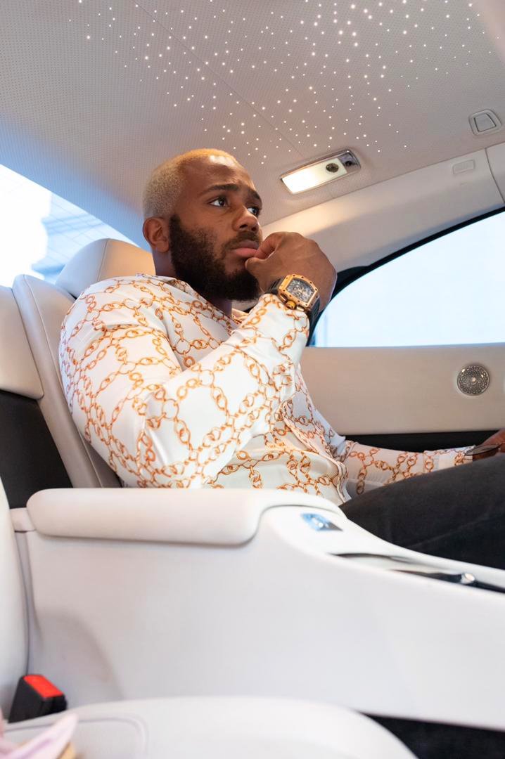 tewannyong's tweet image. Sometimes you just need to blur out distractions and focus on yourself. Never underestimate to potentials of a focused mind.

Blessing your TL this weekend Fams, Stay focused, Stay Blessed.✌️