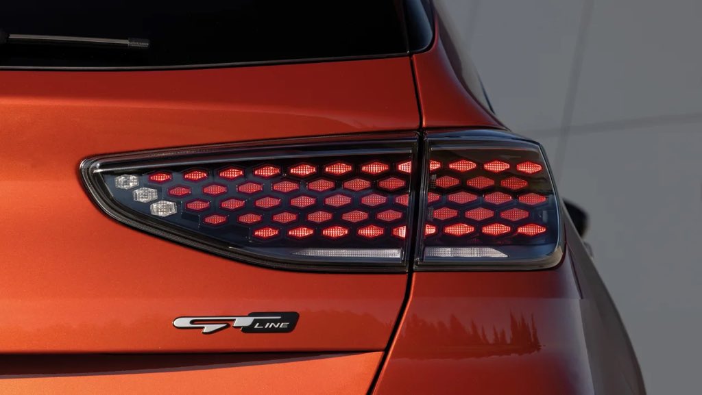 newotomobil's tweet photo. Kia Ceed GT Line (2022)...
#kia #ceed
#kiaceed
#newkiaceed
#kiaceed2022
#newceed
#ceed2022
#kiaceedgtline https://t.co/kTb3mh8mRp