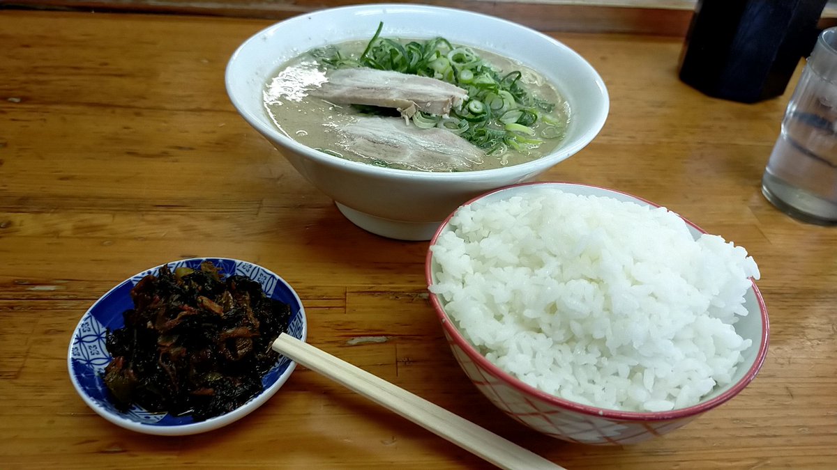 Solitary Gourmet 天舟 ラーメン ライス マリンメッセ福岡 付近の飲食店といえば こちらで ランチ を頂きました この中毒性のある 辛子高菜 絶品です ごちそうさまでしたm M ラーメン好きな人と繋がりたい 福岡グルメ T Co