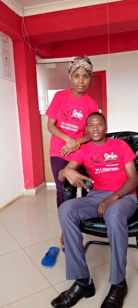 radioSimbafm's tweet photo. Weekend kubwa hii #SimbaSatoo 6-9am Vitalis na C-ta Dee unafungulia wapi weekendi yako,,,,,@vitanyongesa @diana_zeddy @radioSimbafm @DorahManya https://t.co/AIsx8a37UL