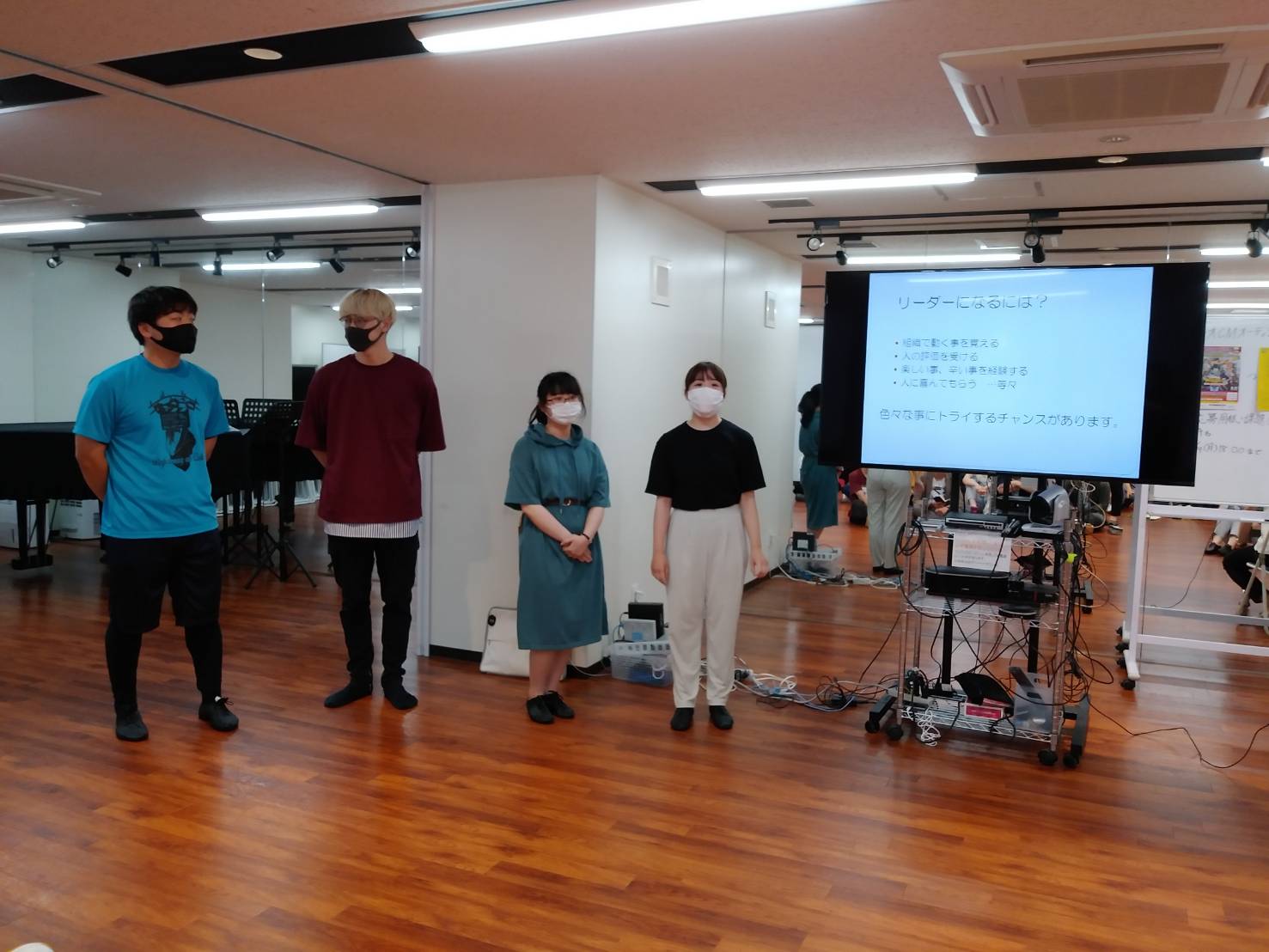 ヒューマンアカデミー広島校 声優専攻 ヒューマンアカデミー広島校では シャフロンという生徒会の役割を担う組織があるの 知ってましたか 先日現シャフロンから 来年のシャフロンメンバーを募る為 説明会をしてました ヒューマン