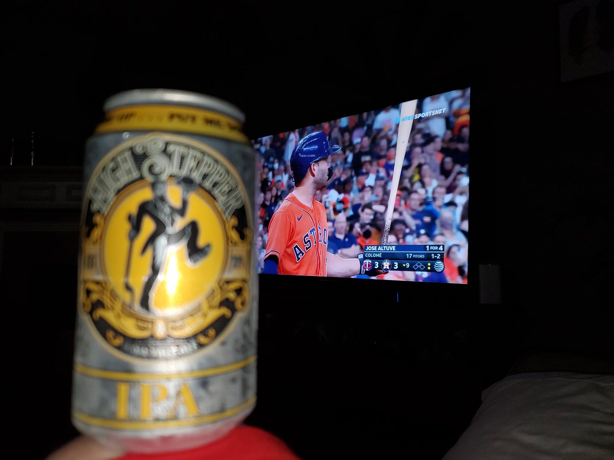 Cando357's tweet photo. @Epic_Tweets31 That beer is from Orlando @crookedcan #HighStepper https://t.co/j21GwtO5HP