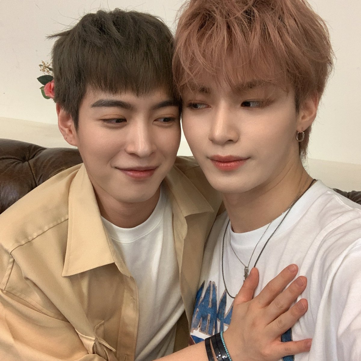 [#OX]

휘찬아 응~~나도 사랑행 ❤️

#OMEGA_X #오메가엑스
#한겸 #휘찬