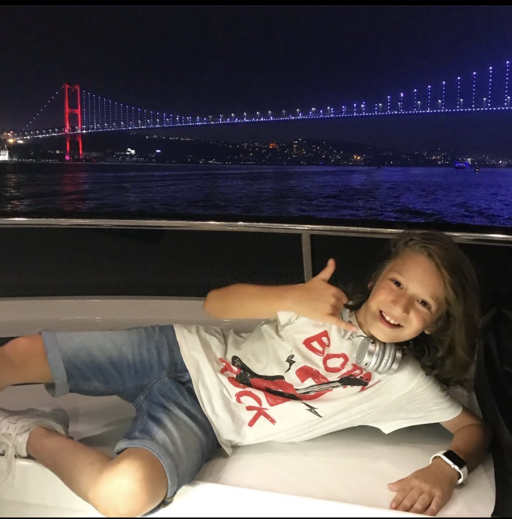 Bu çocuğun adı #OğuzArdaSel❗️

8 Temmuz #CorluTrenKatliamı nda öldürüldü!

Bugün tam 1126 gün oldu.

Adını da yüzünü de iyi EZBERLE!

<a href="/TCDDemiryollari/">TCDD-Türkiye Cumhuriyeti Devlet Demiryolları 🇹🇷</a> <a href="/TCDDTasimacilik/">TCDD Taşımacılık</a> <a href="/aihsanuygun/">Ali İhsan Uygun</a>  <a href="/ahmetarslan36/">Ahmet ARSLAN</a> <a href="/UABakanligi/">T.C. Ulaştırma ve Altyapı Bakanlığı</a> <a href="/Mcahidturhan/">Mehmet Cahit Turhan</a> <a href="/akaraismailoglu/">Adil Karaismailoğlu</a> <a href="/adalet_bakanlik/">T.C. Adalet Bakanlığı</a> <a href="/RTErdogan/">Recep Tayyip Erdoğan</a>