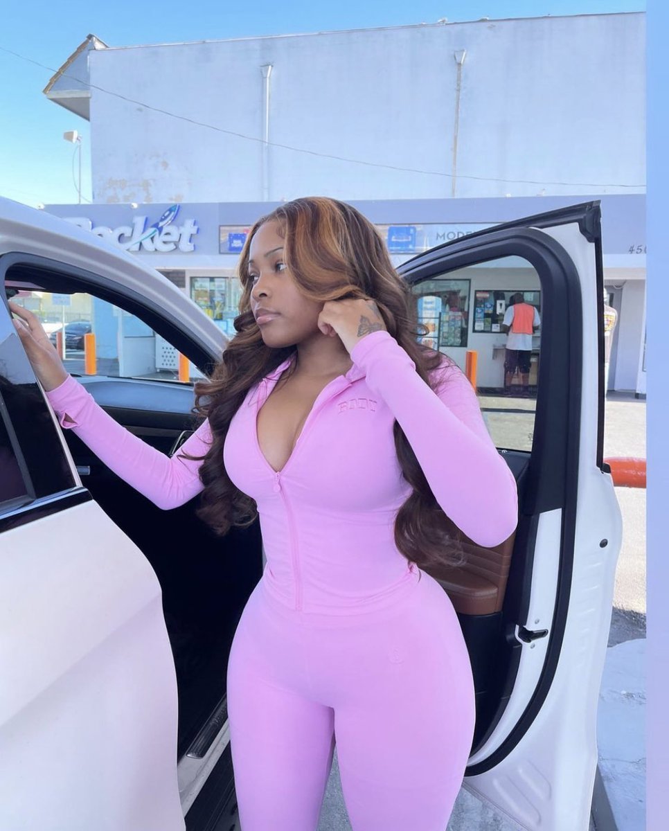 it cost $0 to rt my small black owned business !! i sell weight gain syrup ( not aptemin !!!! ) please help my business grow &amp; maybe purchase sum💕 anything is appreciated !