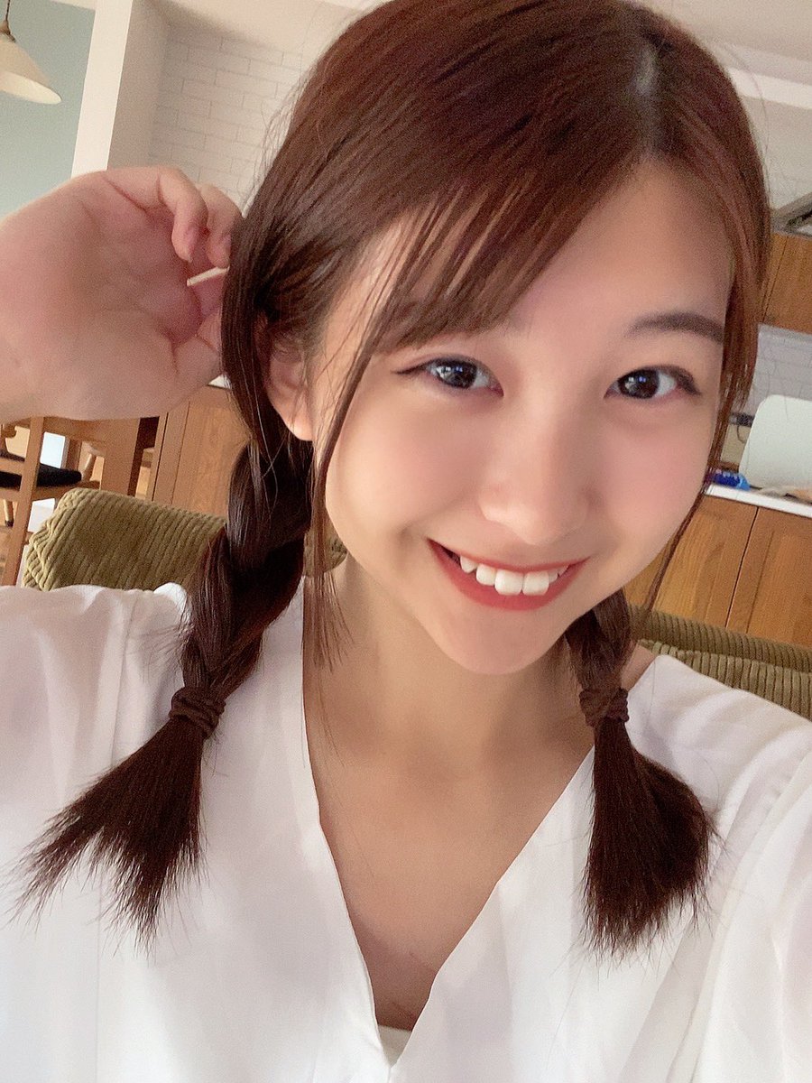 ゆいな おさげほど幼い髪型はない ゆいな おさげほど幼い髪型はない