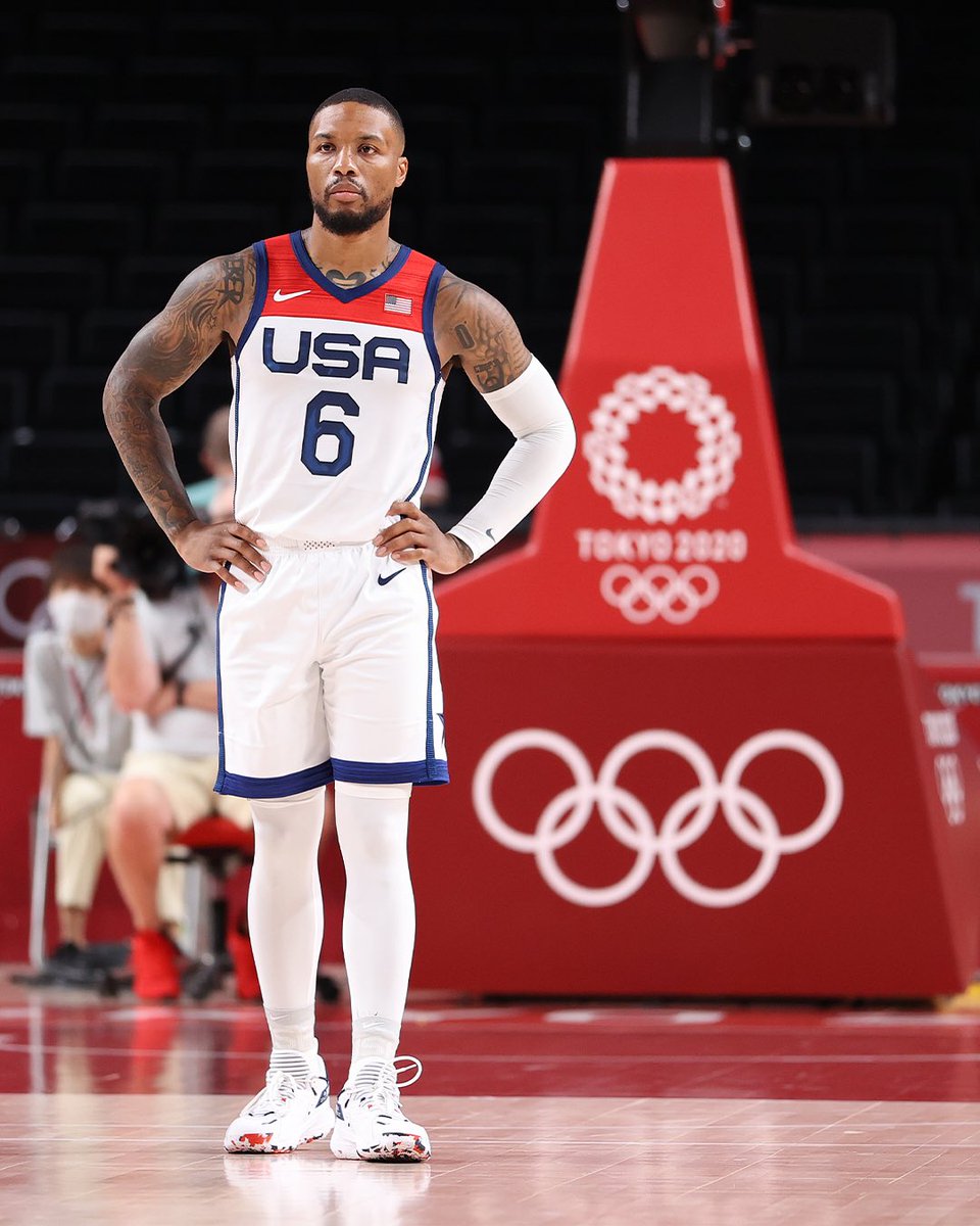 From Weber State to Olympic GOLD! 🥇🇺🇸

Congrats @Dame_Lillard!

#WeAreWeber | #OlympiansMadeHere