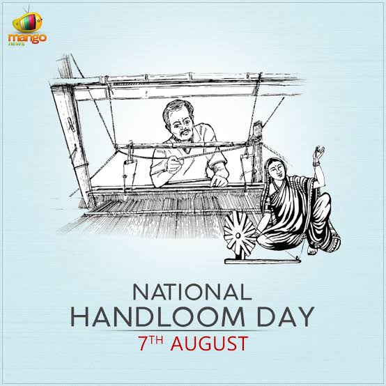 On #NationalHandloomDay we take pride in rare talent of our 4+ million weavers who knit magic with their hands to create elegance. #MugaSilk 
#MyHandloomMyPride
#WeavingBondWithSeniors 
#BJPMahilaMorcha
#vanathisirinivasan