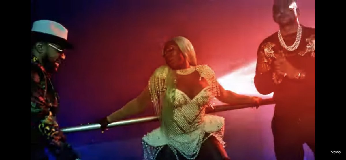 QueenVLion1's tweet photo. 📣📢🚨🗣 #HappyBirthdaySpice 👑🎂💙🇯🇲 @spiceofficial #Spice 👑 #SpiceAlbum10 💿 #Nitey #GoDownDeh @duttypaul 👑@DiRealShaggy 👑 #Frenz #PoPo Nicho 👑 #SoMiLikeIt #QueenofDanceHall 👑 #Kingz 👑 #QueenTingz 👑 #BlackGirlsRock 👑#BlackExcellence 👑🖤 https://t.co/LlxCanWdq5
