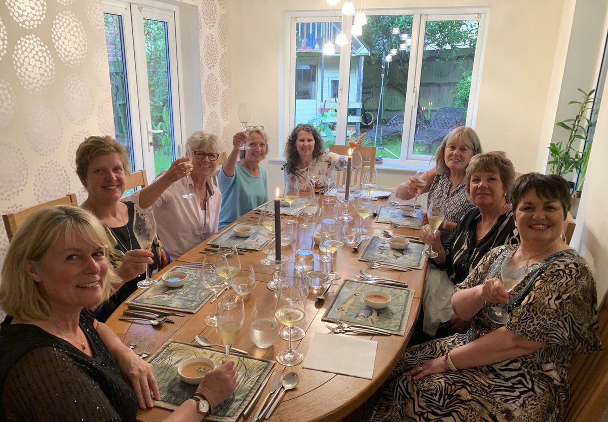 Androsallan's tweet photo. A night to remember with the girls by @MarkusAllan made special with @GrappaDallaCia and @DieuDonneWines https://t.co/E43gwFVg1f