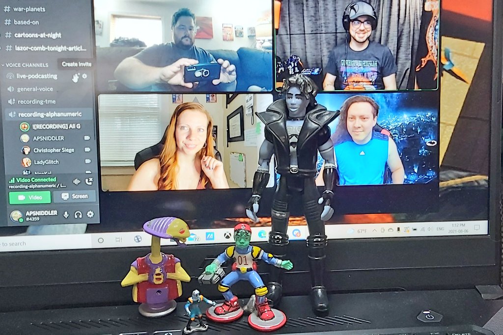 apsniddler's tweet image. Well if youre feelin it, you should check out #Alphanumericpodcast with @LazorComb @Neo_Kal @LadyGlitch619 and myself - where we discuss the 90&apos;s hit TV show #ReBoot in its entirety! We just wrapped season 3! Checl out @ALPHANUMERICPOD !!