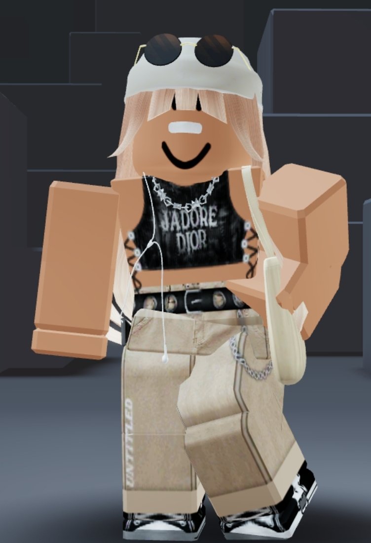 Five Cute Girl Roblox Avatars