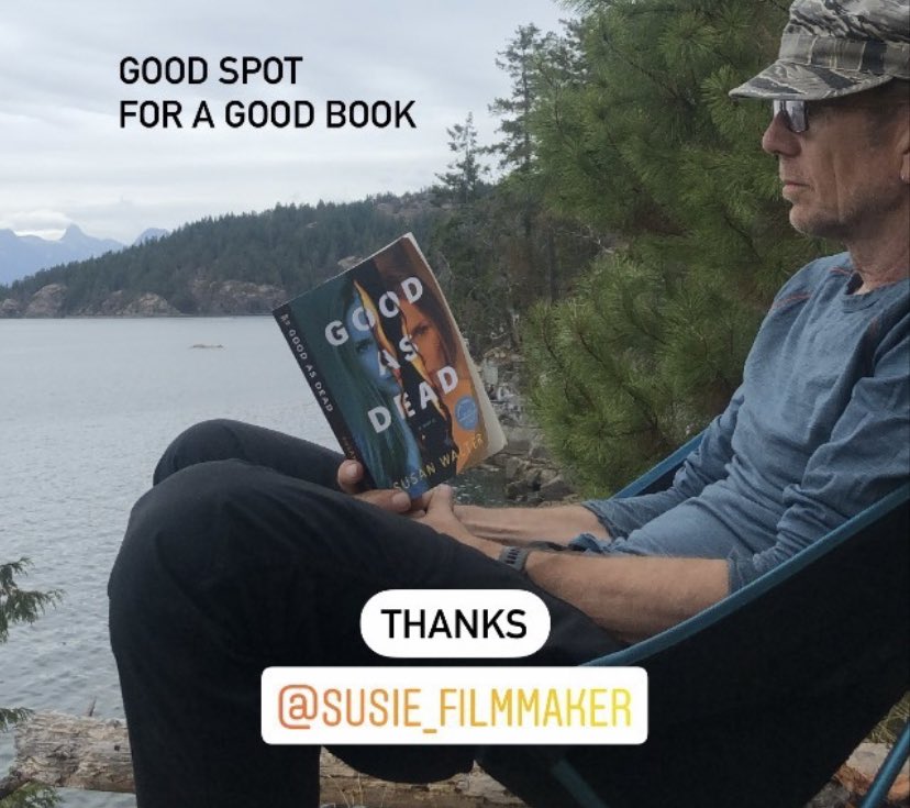 susie_filmmaker's tweet photo. Gave an ARC of my debut novel #goodasdead to a friend and he’s ACTUALLY READING IT!! On his vacation!! 😁 https://t.co/ECgjvOTSQl
