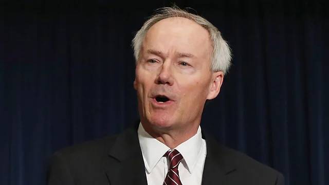 thehill's tweet photo. Judge blocks Arkansas from enforcing ban on school mask mandate https://t.co/xICTPoSJUJ https://t.co/5dkdxWierz