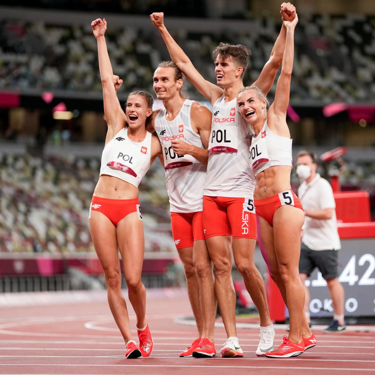 боец мма ронда роузи. м 1 женщины. м 1 женщины. арианни селесте юфс. Ronda rousey ufc.