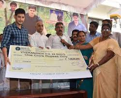harish_sara's tweet photo. Big Thanks to the Director @sivakoratala Garu for #Srimanthudu
The movie inspired so much that our Super 🌟 @urstrulyMahesh Anna, adopted two villages - #Siddhapuram &amp; #Burripalem primarily responsible for the development of these two villages 

#6YearsForSensationalSrimanthudu https://t.co/sle9oBbLvC
