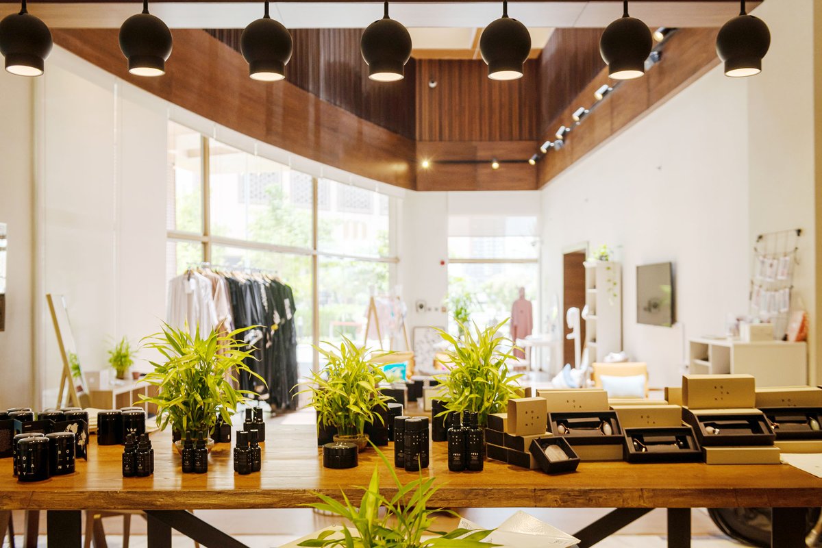 SLusail's tweet photo. Discover #BOTANY, available at My Space Café &amp; Concept Store! Get your hands on the highest quality skin care, beauty tools and lifestyle products locally made in Qatar.

#StaybridgeSuites #MySpace #ConceptStore #Botany #Vegan #SkinCare #VeganProducts #Veganism @bo_ta_ny https://t.co/NMbBZwTjAN